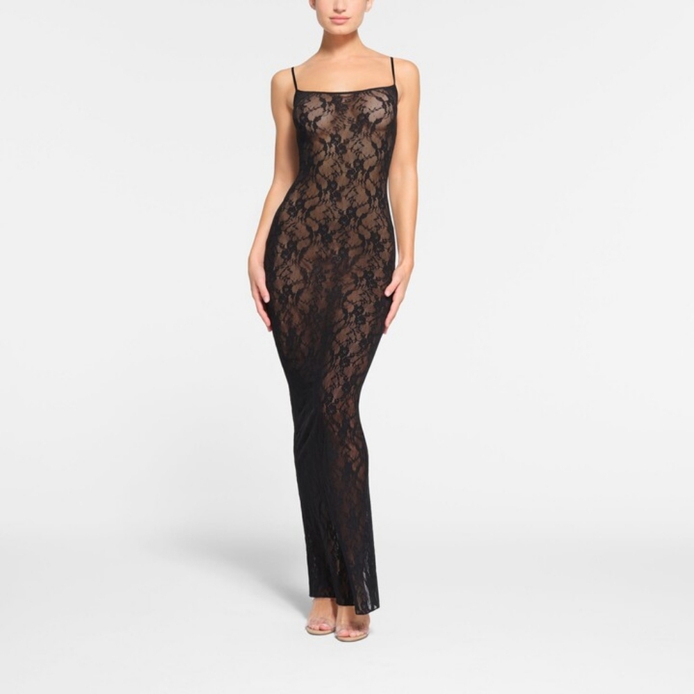 2. NWT SKIMS STRETCH LACE CAMI LONG DRESS IN ONYX